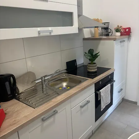 Zentrales, Neumodernes Apartmentment Puettquartier No 3 公寓 *