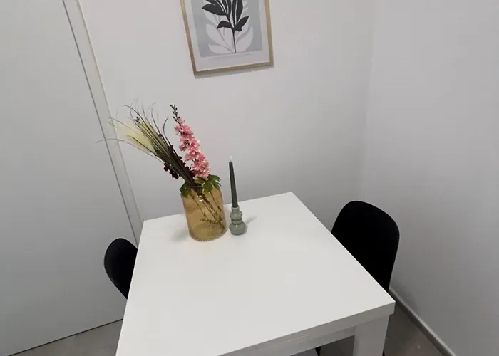 Zentrales, Neumodernes Apartmentment Puettquartier No 3